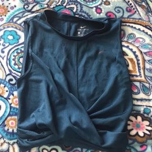 nike women’s running crop top